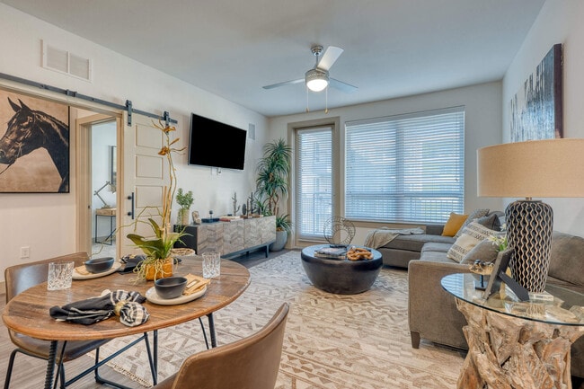 Photo - Infinity at the Rim