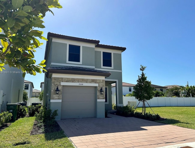 Photo - 3558 W 108th St