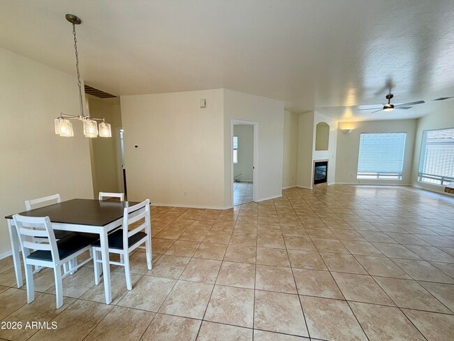 574 Amante Dr