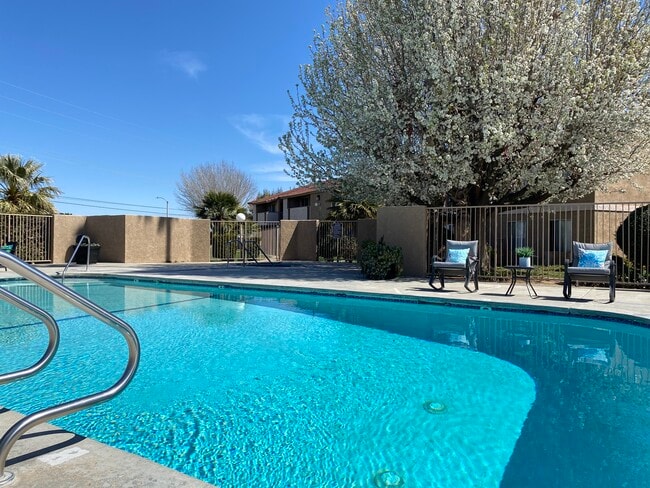 Ridgeview Village Apartments