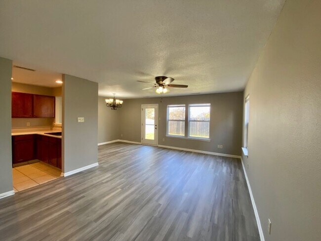 Photo - Stunning 3 Bedroom/3 Bath Home in Noblesville