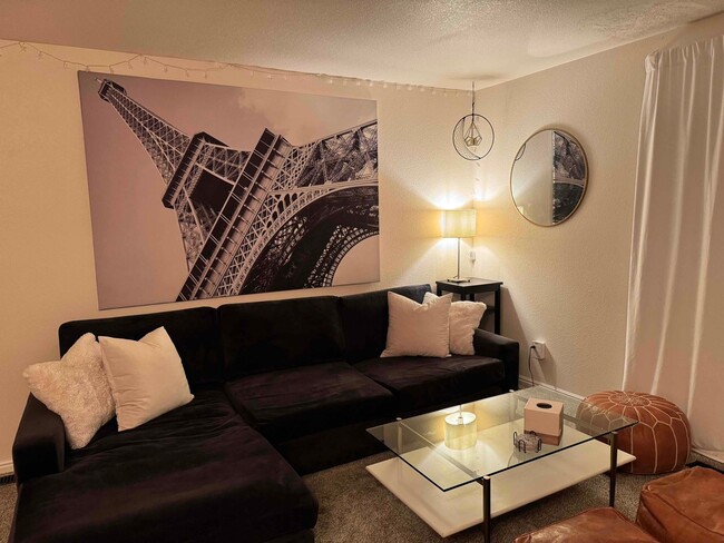 Photo - 1203 Warrior Way