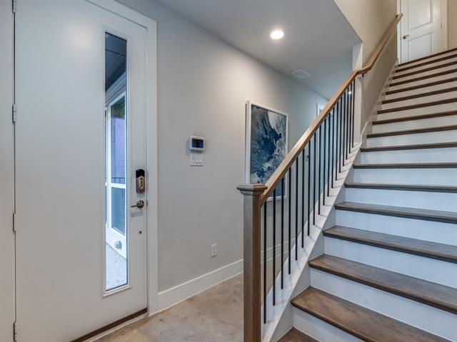 Photo - 1129 Manderly Ct