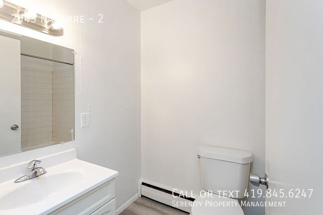 Photo - 2043 Navarre-2 Unit 2