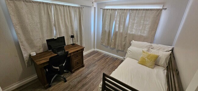 Photo - 94-1113-1113 Lumiauau St