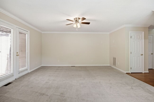 Photo - Beautiful End-Unit Townhome with Fresh Updates in Convenient Raleigh Location!