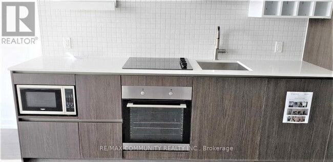 Photo - 898 Portage Pkwy Unit 4705