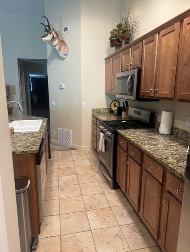 Photo - 2 Bdrm 2 bath