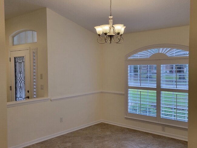 Dining area - 4538 Palmetto Cove Ln