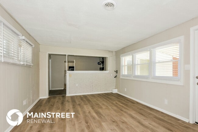 Photo - 8412 Chalons Ct