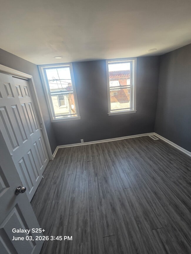 Photo - 944 Cantrell St