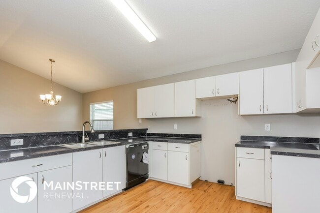 Photo - 108 Brad Cir