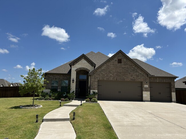 Photo - 541 Firethorn Dr