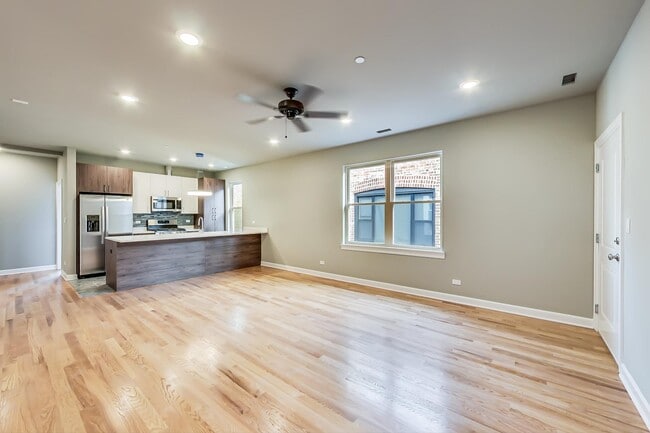 Photo - 6132 S Kimbark Ave Unit 1W