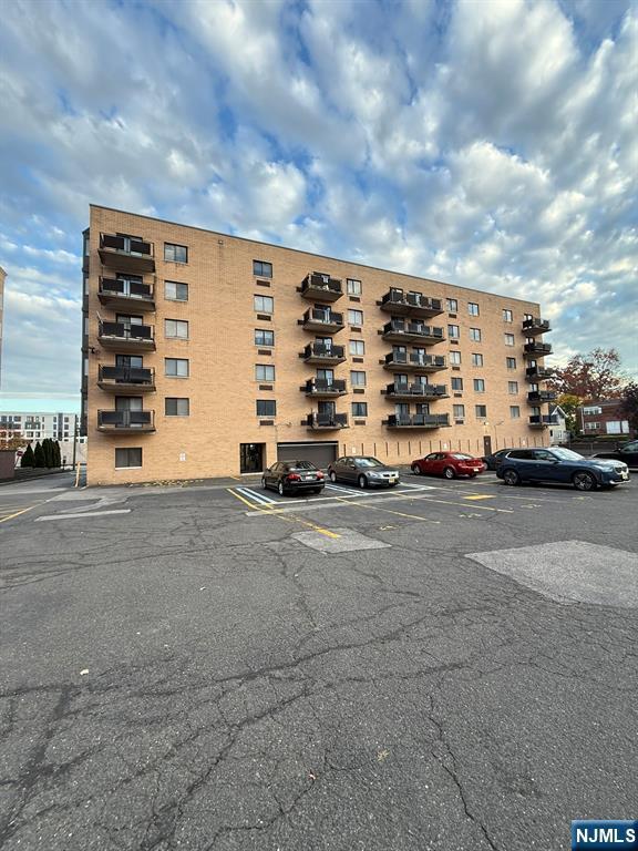 Photo - 5 Linden St Unit 3D