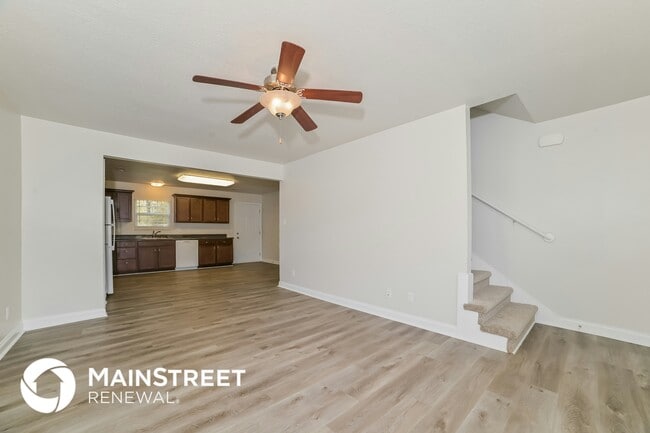 Photo - 966 Norwood Village Ln