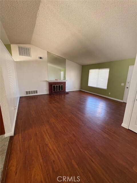 Photo - 661 S Yucca Ave House