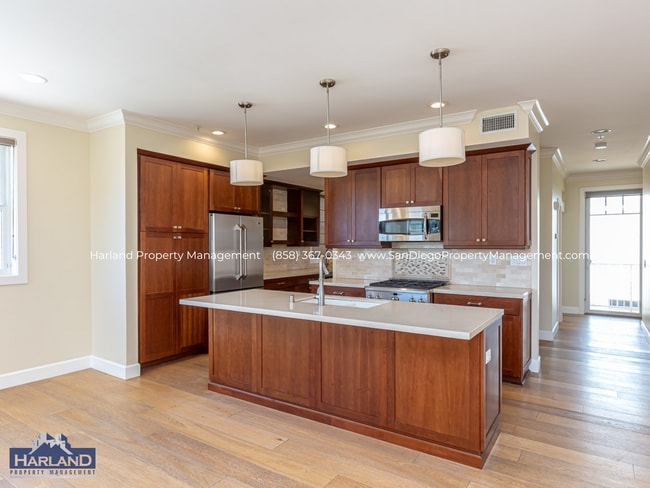 Photo - 7726 Ivanhoe Ave Townhome