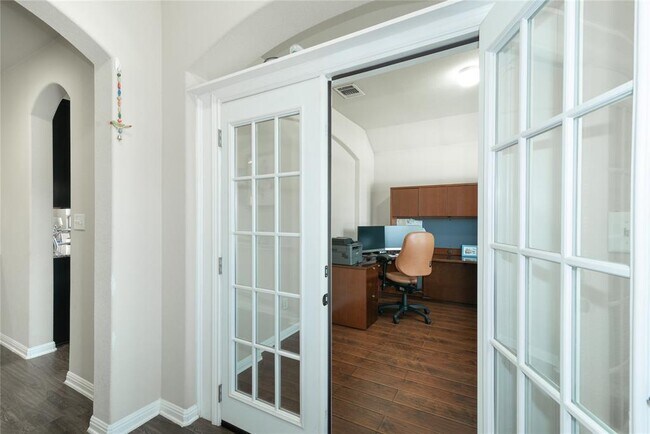 Photo - 8086 Arezzo Dr