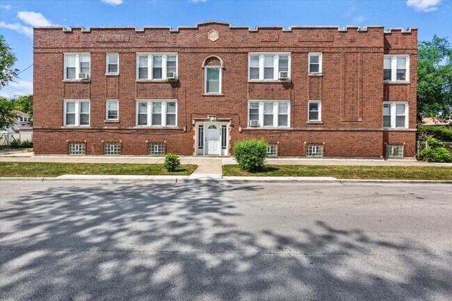 Photo - 8434 S Cregier Ave Unit 1N