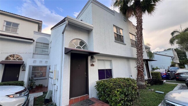Building Photo - 9741 NW 49th Terrace Unit 416 Rental