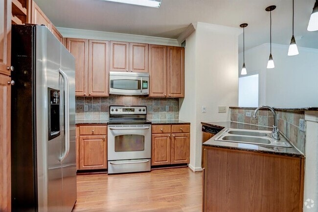 Building Photo - 1711 Old Spanish Trl Unit 113 Rental
