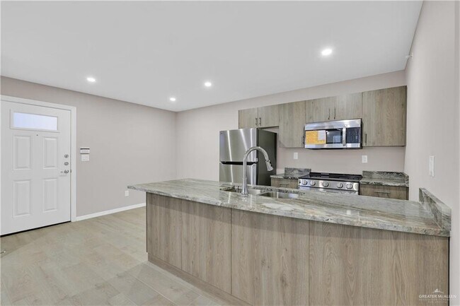 Photo - 12 N 23rd St Unidad 105