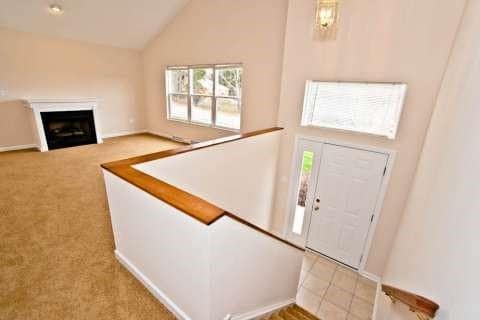 Photo - 221 Cottonwood Ln