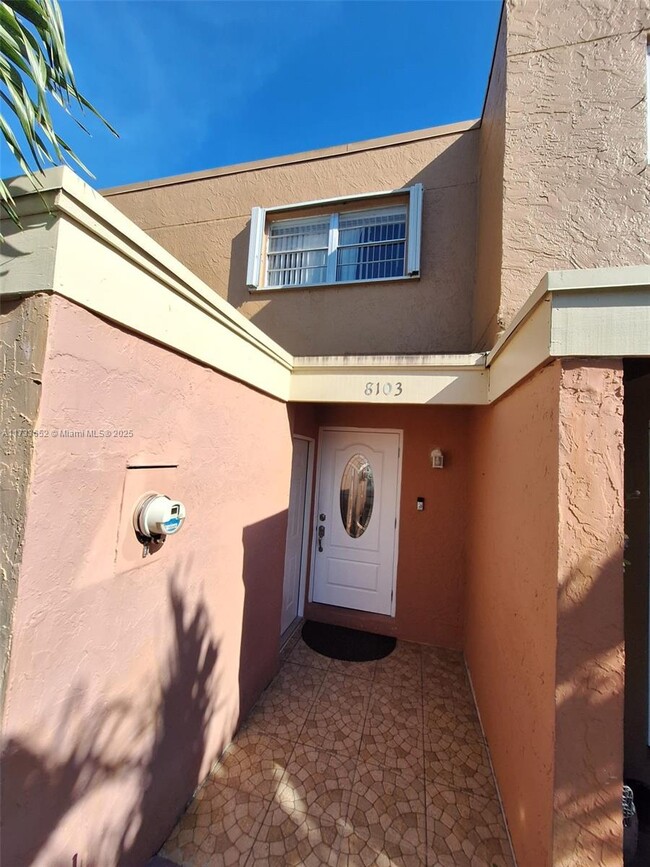 Photo - 8103 SW 151st Ave Townhome