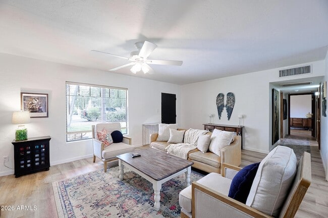 Photo - 1708 E Montebello Ave