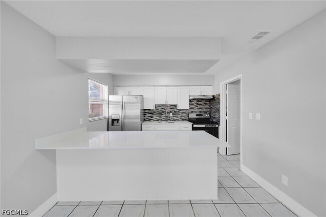 Photo - 15 SE 24th Ave Unit E