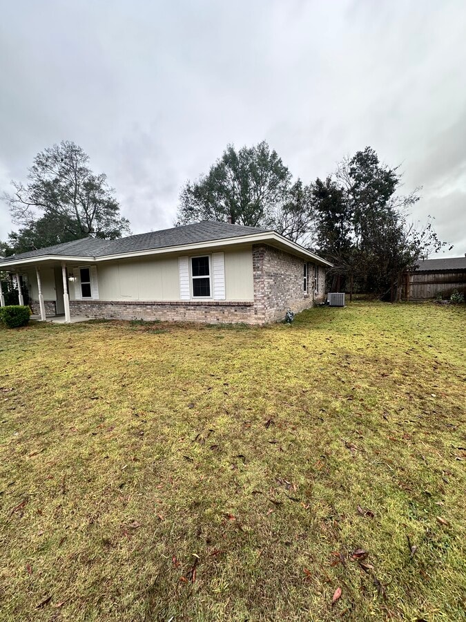 Photo - 761 Spring Valley Rd