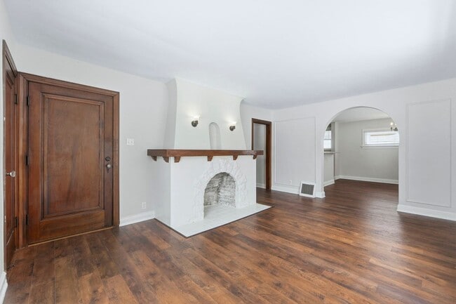 Photo - 714-716 Packard Ave Unidad 714 Packard Ave