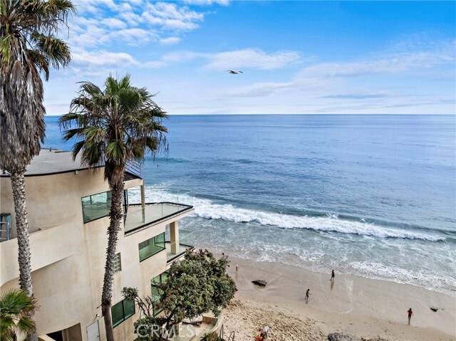 Building Photo - 715 Ocean Front Rental
