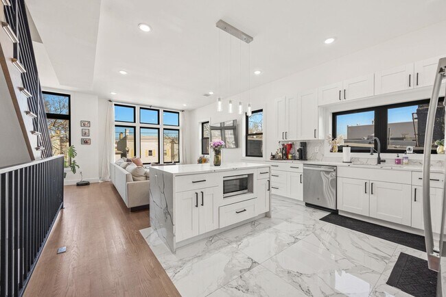 Photo - 121 Prospect St Unit 2