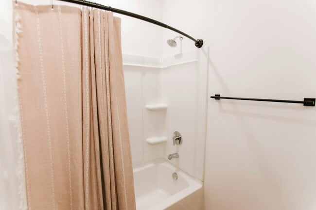 Photo - 284 Bailey St Unit 420