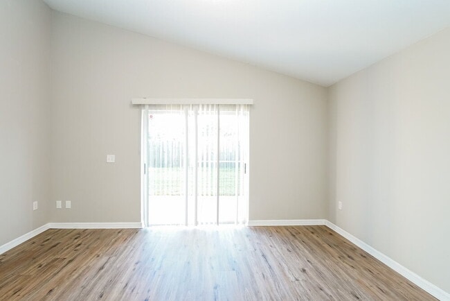 Photo - 3352 Kelsey Ln