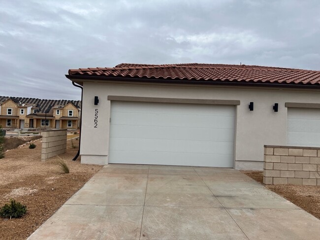 Photo - 5562 S Carnelian Pkwy