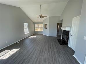 Photo - 2610 Jean St