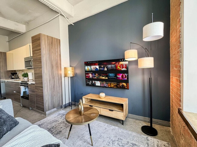 Photo - 555 Evergreen St Unidad ID1324864P