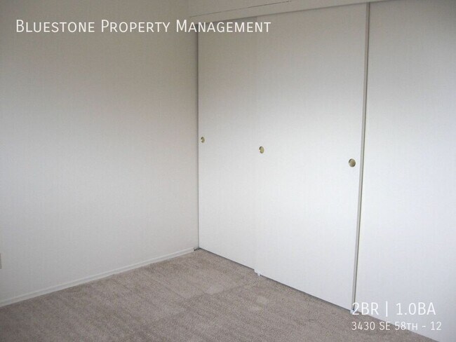 Photo - 3430 SE 58th Ave Unit 12