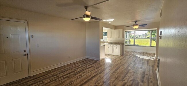 Photo - 1506 Edgewater Cir Unidad 2
