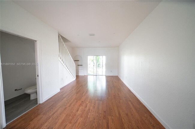 Photo - 5670 NW 116th Ave Unit 212