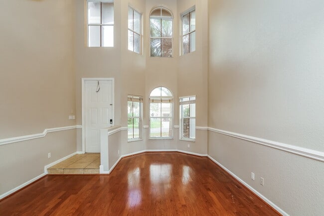 Photo - 5293 Sancerre Cir