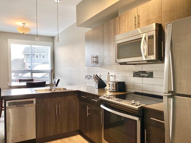 Building Photo - 2 bedroom in Kitimat BC V8C 2N9