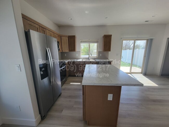 Photo - 6708 Dradie Pl