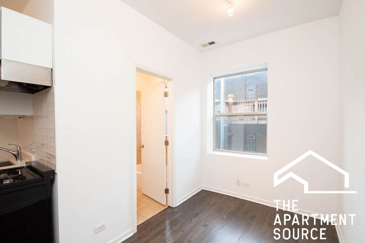 Photo - 5054 N Winthrop Ave Unit 309