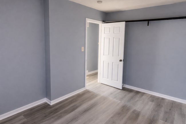 Photo - Cute Two Bedroom Plus Bonus Room in KCK