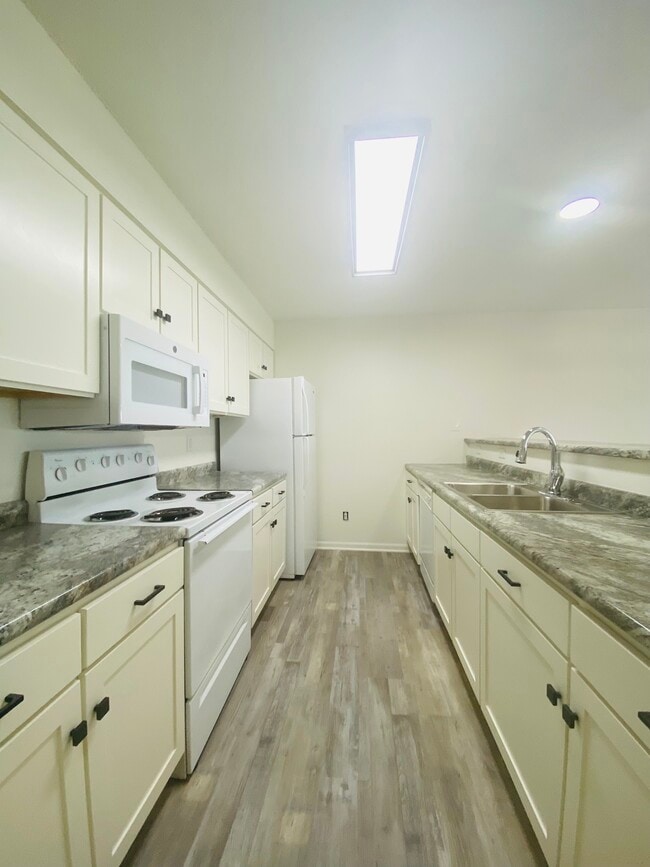 Photo - 245 Beaver Kreek Center Unidad 1