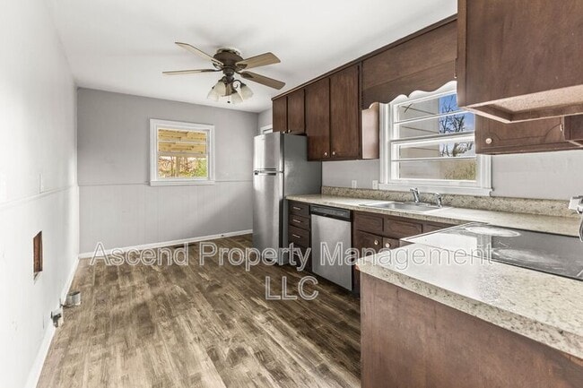 Photo - 5514 Rosemont Dr